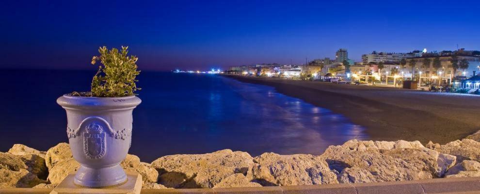Carihuela Beach Pool Garage Wifi Торремолинос Экстерьер фото